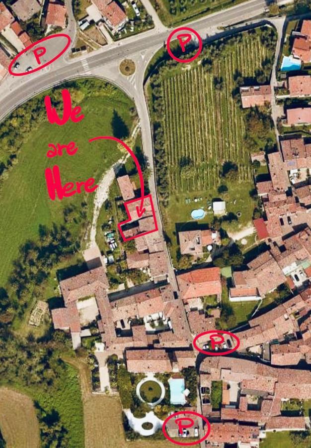 Corte Vezzola Bilocale Emma Puegnago sul Garda Exterior foto
